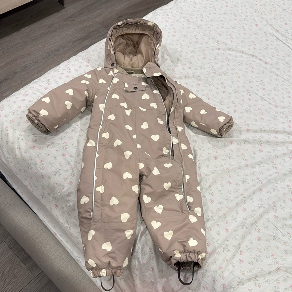 Kuling snowsuit size 2T (92cm)